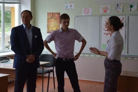 В ванновской школе прошел «круглый стол» «Я не курю, бросай и ты!»